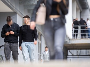 kampus_split25-011025 (2)_censored.jpg